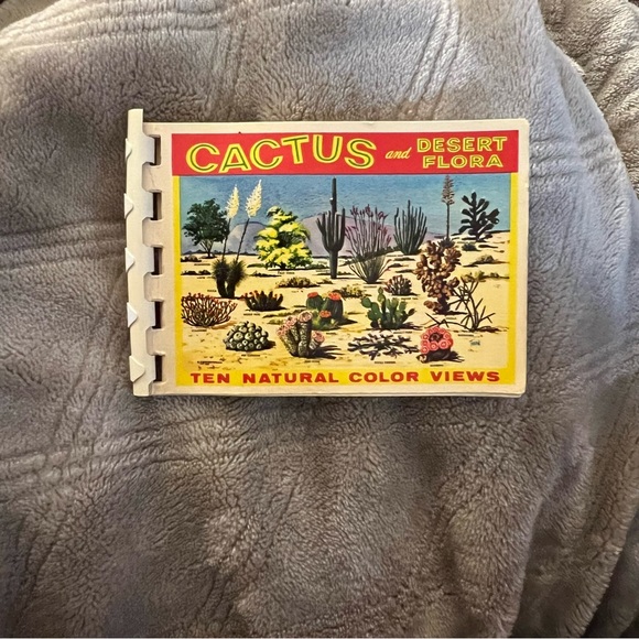 Vintage Small Photo Books - Picture 2 of 8